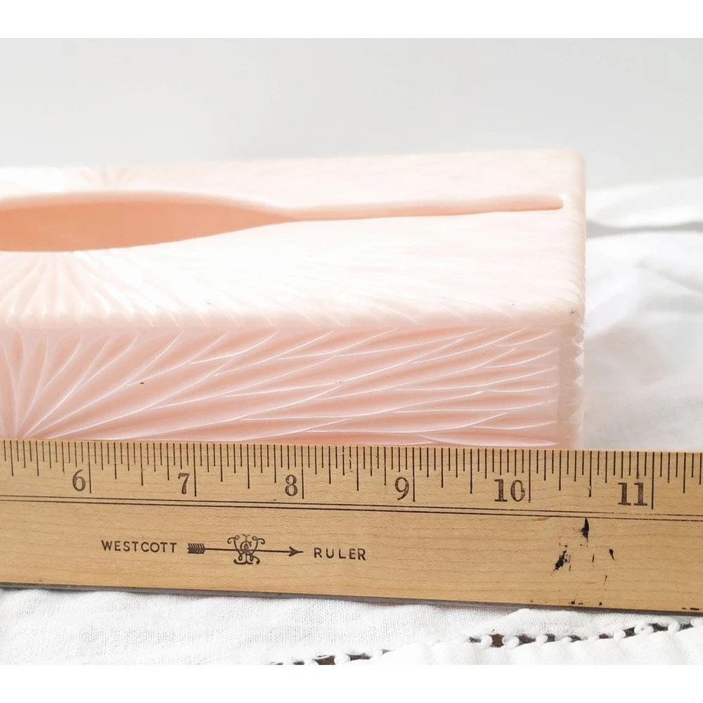 Vintage 1960s Pink Celebrity Tissue Box Holder Starburst Acrylic Lucite Plastic